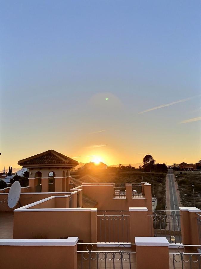 Penthouse Mojon Hills Apartment Isla Plana Bagian luar foto